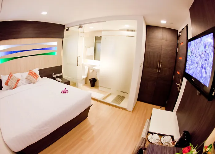 Hotel Sukhumvit 11 By Icheck