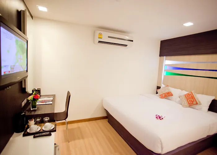 Hotel Sukhumvit 11 By Icheck Bangkok