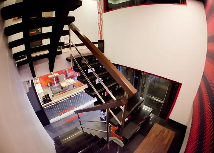 Hotel Sukhumvit 11 By Icheck Bangkok
