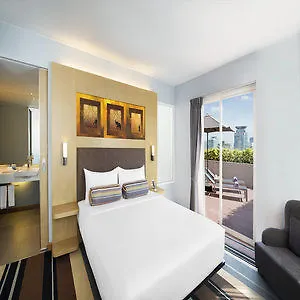 Hotel Sukhumvit 11 By Icheck 3*
